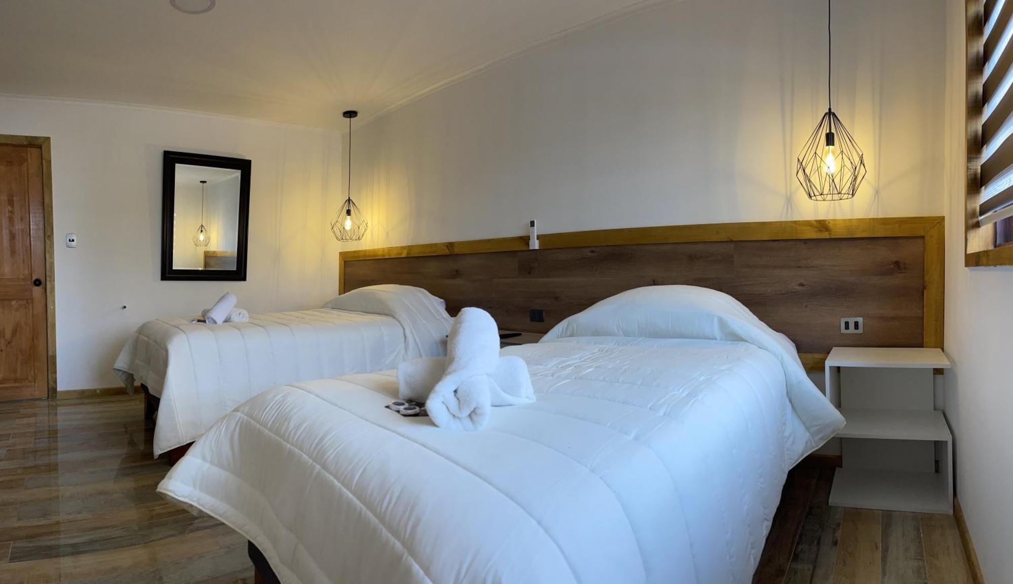 Residencial Victoria Said Hotel Linares Bagian luar foto