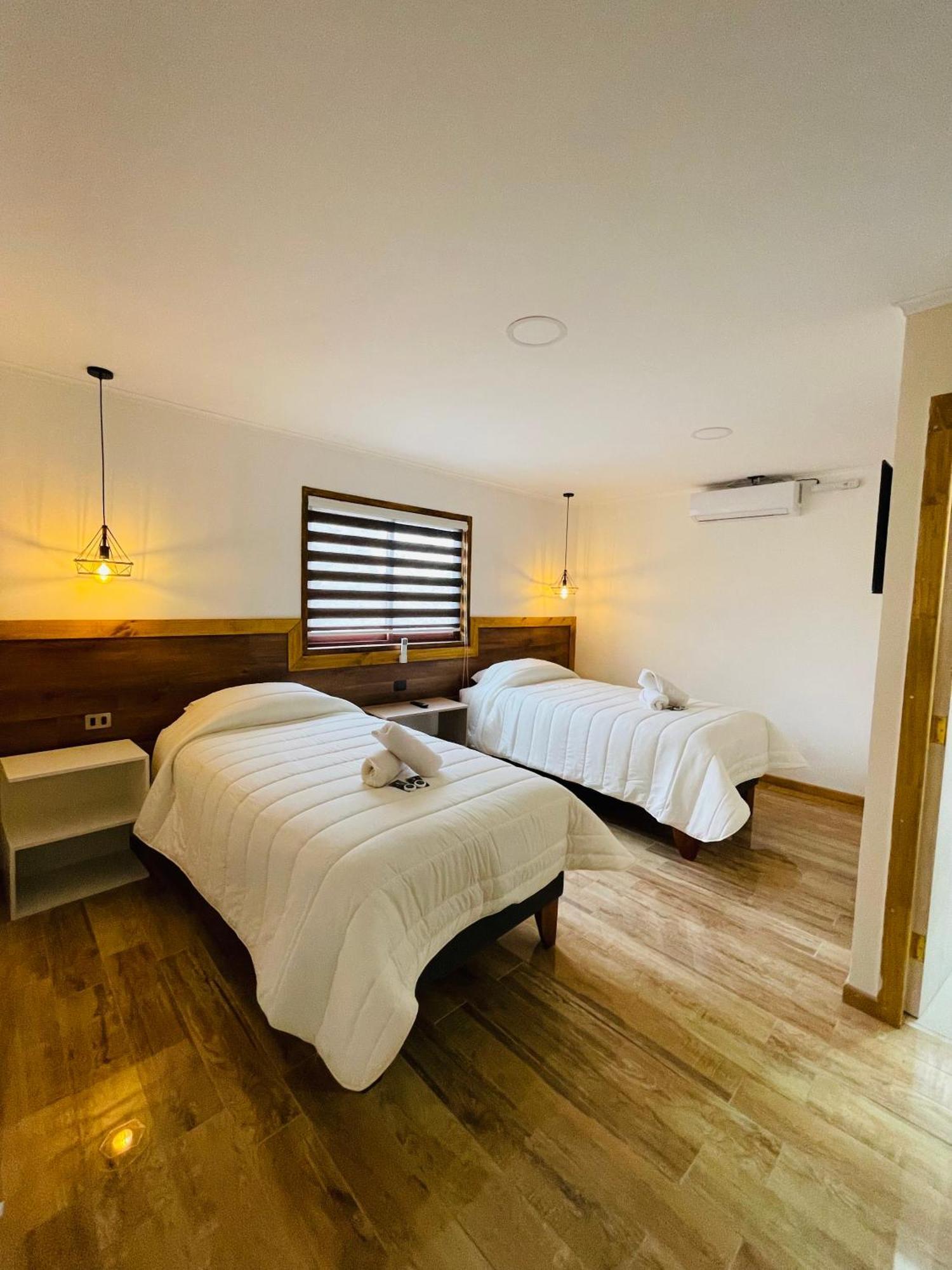Residencial Victoria Said Hotel Linares Bagian luar foto