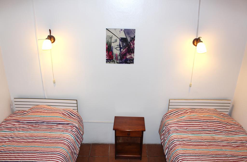 Residencial Victoria Said Hotel Linares Bagian luar foto