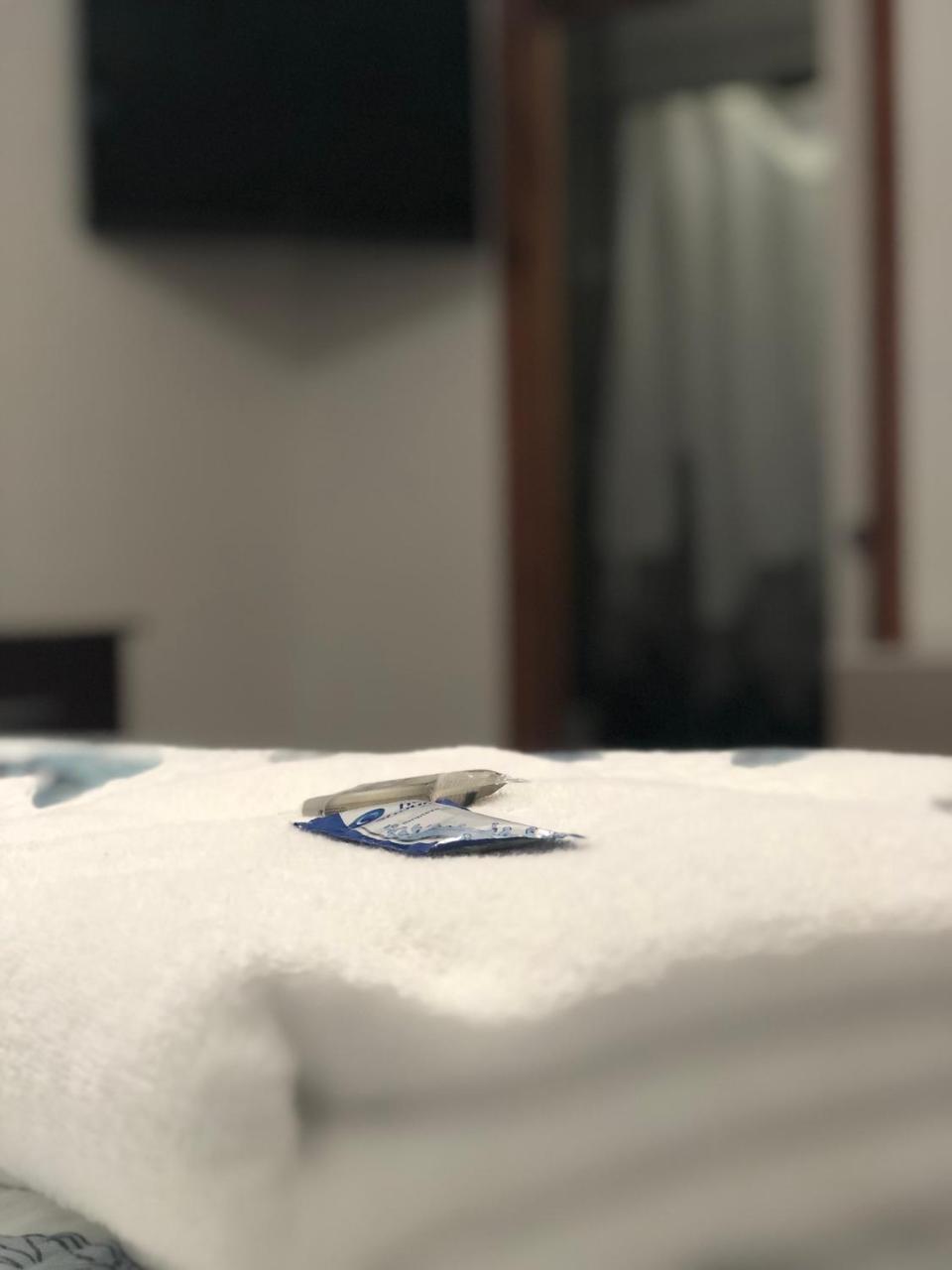 Residencial Victoria Said Hotel Linares Bagian luar foto